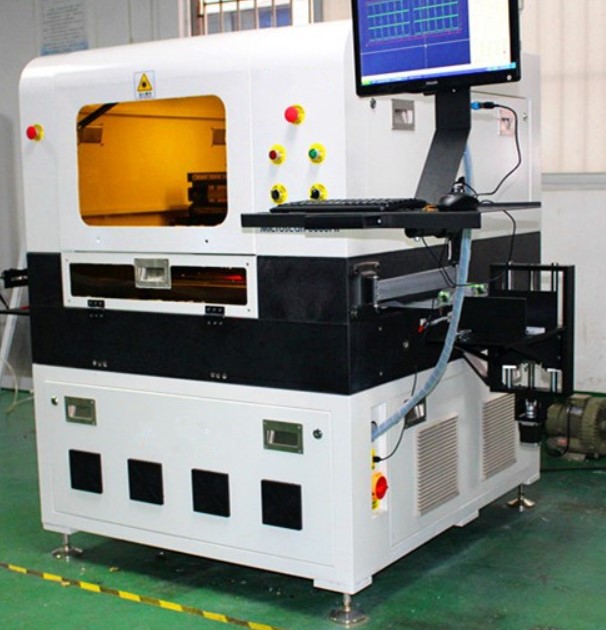 宇顺力在线激光分板机柔性电路板邮票孔 (2).jpg